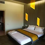 One Hotel Durrës