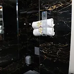 Hotel One 4*