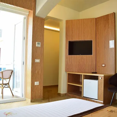 Hotel One 4*