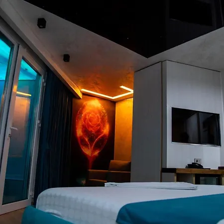One 4* Durres