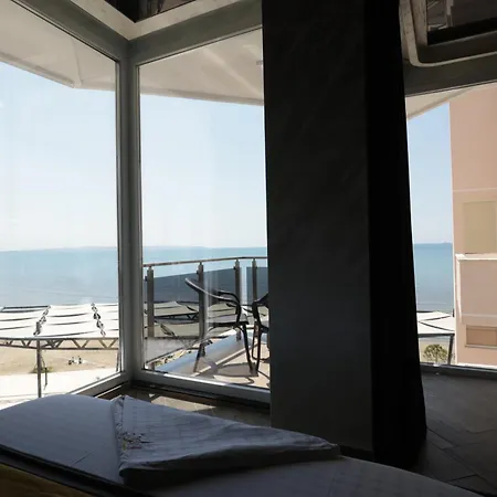 One Hotel 4*