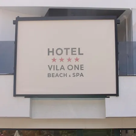 One 4* Durres