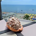 Hotel One