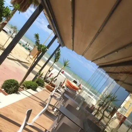 One 4* Durrës